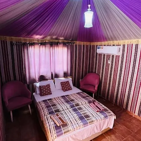 Wadi Rum Eagle Luxury Camp Exterior photo