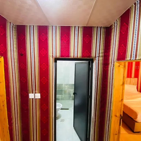Wadi Rum Eagle Luxury Camp Exterior photo